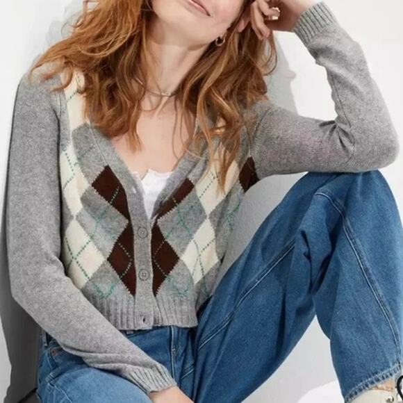 American Eagle M Gray‎ Argyle Cropped Cardigan Academia Eco Cozy Layer Fall Y2K - Picture 1 of 10